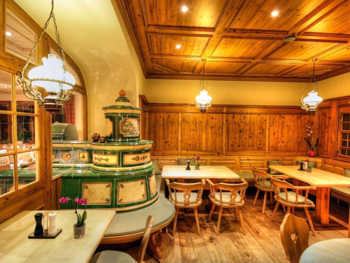 Hotel-Gasthof Neumuehle Kreenheinstetten Экстерьер фото