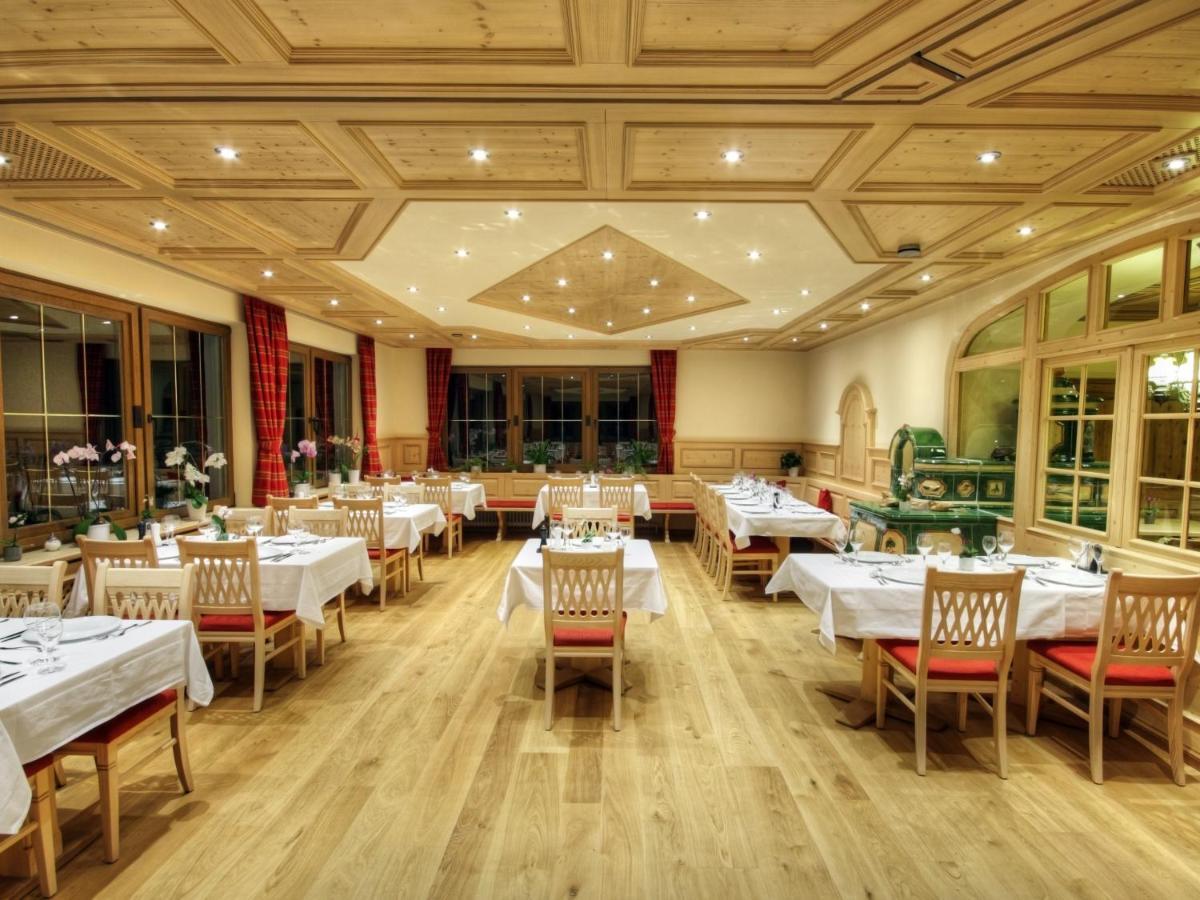 Hotel-Gasthof Neumuehle Kreenheinstetten Экстерьер фото