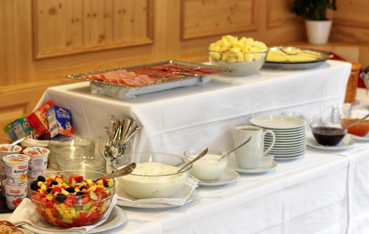Hotel-Gasthof Neumuehle Kreenheinstetten Экстерьер фото
