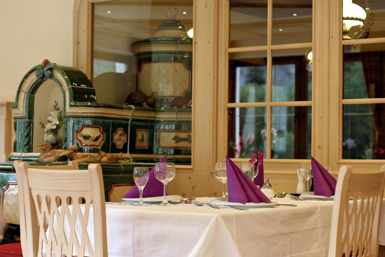 Hotel-Gasthof Neumuehle Kreenheinstetten Экстерьер фото